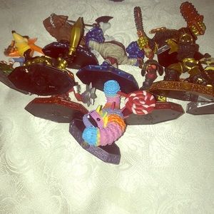 4 Sensai’s and 6 regular sky landers
